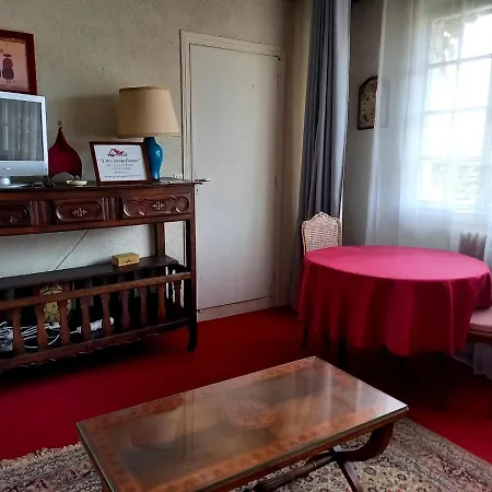 L Ancienne Ferme Connantre